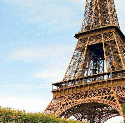 Eiffel_Tower_Paris