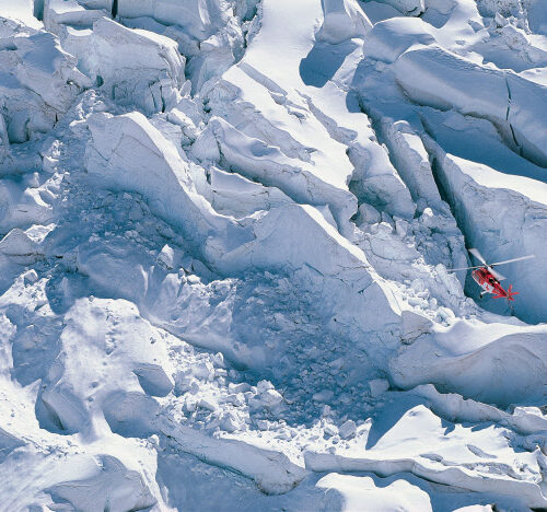 Switzerland. get natural. 
A helicopter of the Swiss Air-Rescue Rega cruising over the 'Eismeer' at the Eiger in the Bernese Oberland. 

Schweiz. ganz natuerlich. 
Ein Helikopter der Schweizerischen Rettungsflugwacht Rega ueber dem Eismeer am Eiger im Berner Oberland. 

Suisse. tout naturellement. 
Un helicoptere de la Garde Aerienne Suisse de Sauvetage Rega sur la mer de glace de l'Eiger dans l'Oberland bernois. 

Copyright by Switzerland Tourism       By-line: swiss-image.ch/Robert Boesch