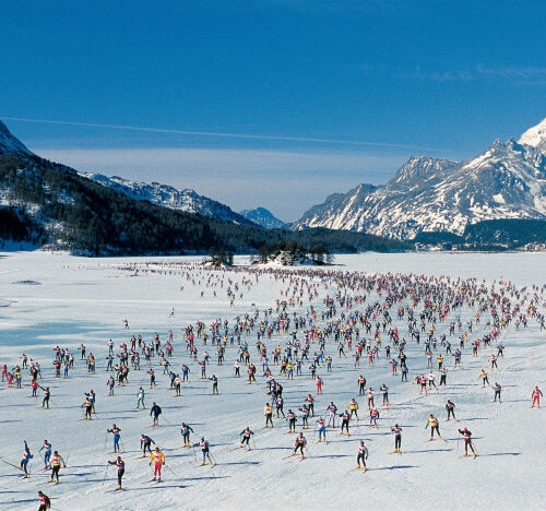 Switzerland. get natural. 
Engadin Skimarathon on the frozen Lake Sils in the Upper Engadin, Graubuenden. In the background to the right one can see Maloja.

Schweiz. ganz natuerlich. 
Engadin Skimarathon auf dem gefrorenen Silsersee (1797 m) im Oberengadin, Graubuenden. Im Hintergrund rechts Maloja. 

Suisse. tout naturellement. 
Engadin Skimarathon sur le lac gele de Sils dans la Haute-Engadine, les Grisons. Au fond a droite on trouve Maloja. 

Copyright by: Schweiz Tourismus  By-Line: swiss-image.ch/Robert Boesch